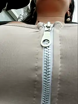 cataleyamyst online show from November 19, 2025, 5:13 pm