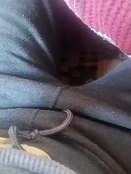 julifer  online show from November 15, 2025, 12:45 pm