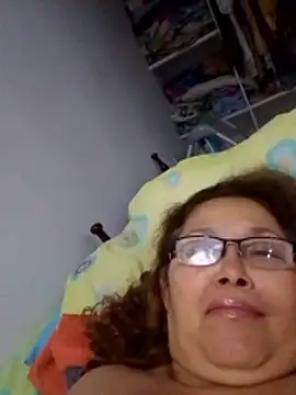 Cessi50 online show from March 18, 2026, 1:53 am