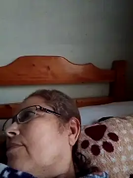 Snapshot of Cessi50 chatting on June 21, 2026, 4:20 pm Cessi50 online show from June 21, 2026, 4:20 pm
