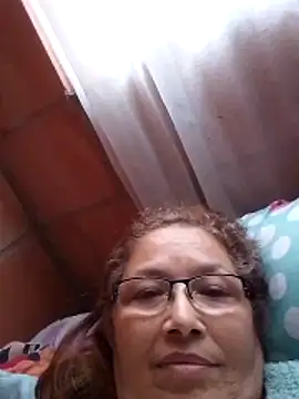 Snapshot of Cessi50 chatting on June 29, 2026, 10:10 pm Cessi50 online show from June 29, 2026, 10:10 pm