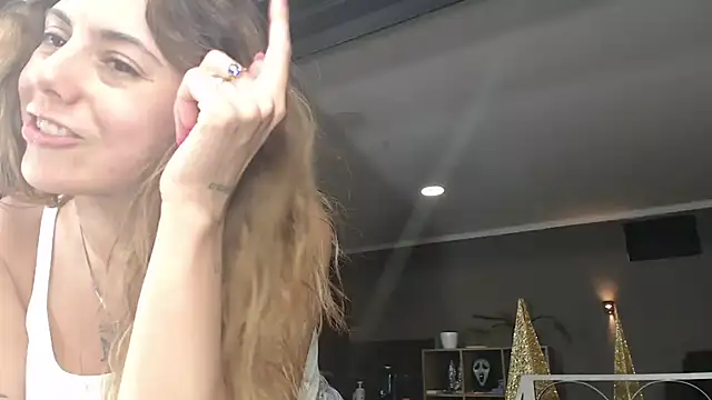 mickystrumia23 online show from December 16, 2025, 12:48 am