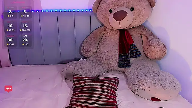 SexyNaza 1 online show from April 5, 2026, 11:57 pm