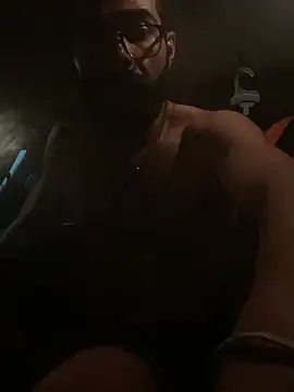 Snapshot of Dave_5518 chatting on March 21, 2026, 9:25 am Dave 5518 online show from March 21, 2026, 9:25 am