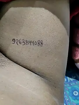 Snapshot of mahikumari878 chatting on November 4, 2025, 7:57 pm mahikumari878 online show from November 4, 2025, 7:57 pm