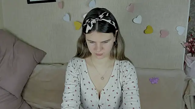 Snapshot of Zorianaa chatting on February 28, 2026, 9:27 pm Zorianaa online show from February 28, 2026, 9:27 pm