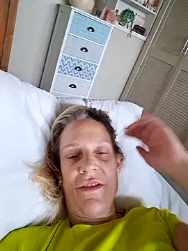 LittleSexyT online show from November 11, 2025, 10:48 am