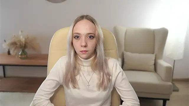 MaricelaCarolla online show from November 2, 2025, 7:22 am