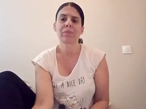 hotnathy69 online show from December 1, 2025, 8:08 am