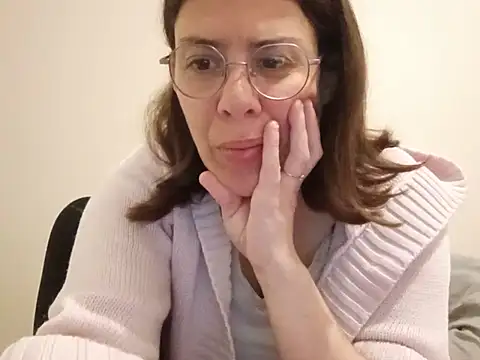 hotnathy69 online show from May 19, 2026, 7:15 am