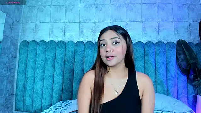 Snapshot of dulce_lian chatting on November 26, 2025, 12:39 pm dulce lian online show from November 26, 2025, 12:39 pm