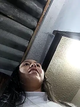 naughtygoddesss  online show from February 12, 2026, 3:23 am