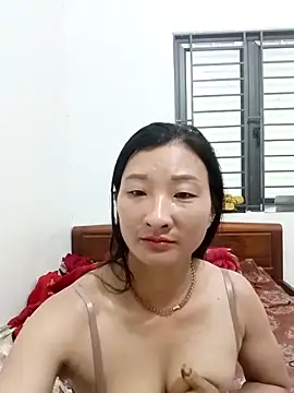 wees-lind online show from November 10, 2025, 12:42 am