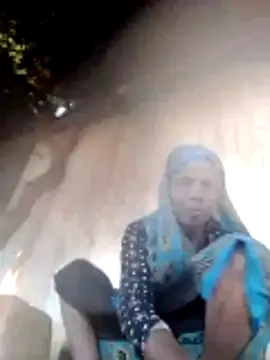 Snapshot of ALEXXA_420 chatting on November 23, 2025, 11:43 am ALEXXA 420 online show from November 23, 2025, 11:43 am