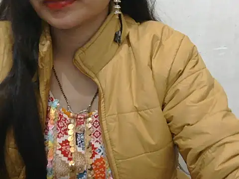 Snapshot of Sneha_lovely01 chatting on December 17, 2025, 4:24 pm Sneha lovely01 online show from December 17, 2025, 4:24 pm