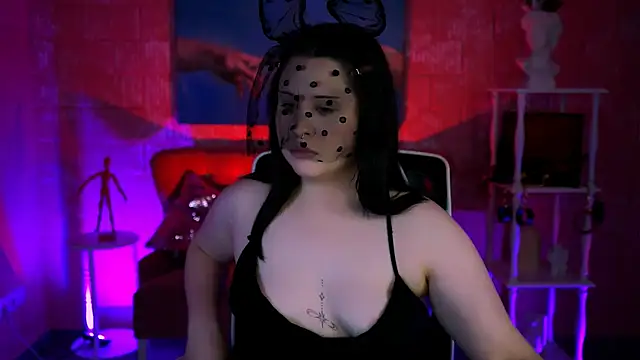 Snapshot of TinaBakers_ chatting on November 25, 2025, 12:16 pm TinaBakers online show from November 25, 2025, 12:16 pm