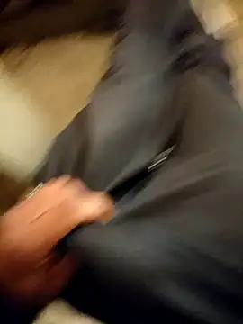 Snapshot of Angel23cm1 chatting on November 23, 2025, 5:18 am Angel23cm1 online show from November 23, 2025, 5:18 am