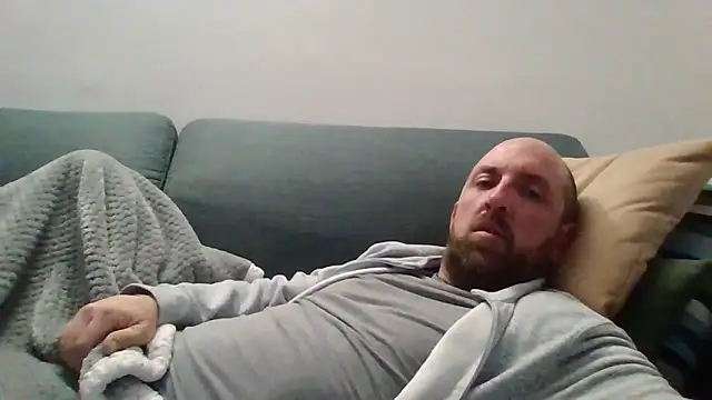 luca beech88 online show from April 24, 2026, 5:48 pm