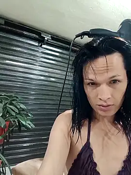 PaulinaLondra2 online show from November 18, 2025, 10:41 am