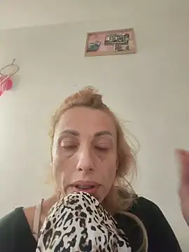 Yourdreams666999 online show from May 21, 2026, 5:53 pm