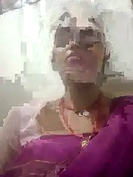 Jooli cuty online show from November 20, 2025, 5:23 pm