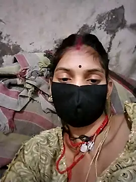 Jooli cuty online show from December 17, 2025, 5:02 am