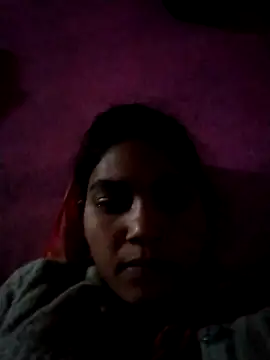 Snapshot of Jooli_cuty chatting on January 19, 2026, 2:43 pm Jooli cuty online show from January 19, 2026, 2:43 pm