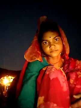 Snapshot of Jooli_cuty chatting on February 14, 2026, 12:51 am Jooli cuty online show from February 14, 2026, 12:51 am