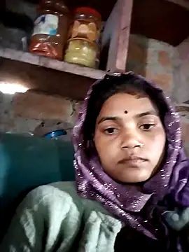 Snapshot of Jooli_cuty chatting on February 19, 2026, 6:09 am Jooli cuty online show from February 19, 2026, 6:09 am