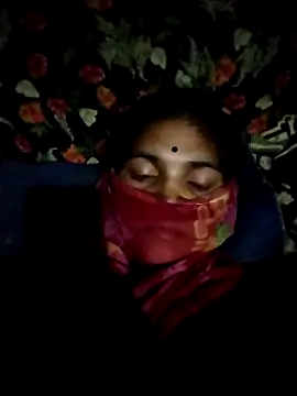 Snapshot of Jooli_cuty chatting on February 27, 2026, 2:39 pm Jooli cuty online show from February 27, 2026, 2:39 pm