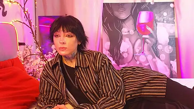 Snapshot of MarianCarter chatting on November 24, 2025, 7:52 am MarianCarter online show from November 24, 2025, 7:52 am