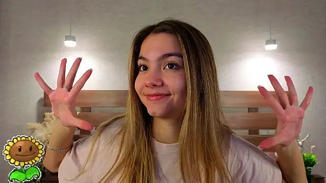 Snapshot of MargieDavidson chatting on February 13, 2026, 9:05 am MargieDavidson online show from February 13, 2026, 9:05 am