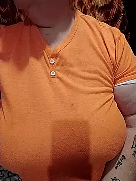 MyHoneyKira online show from November 8, 2025, 4:45 am