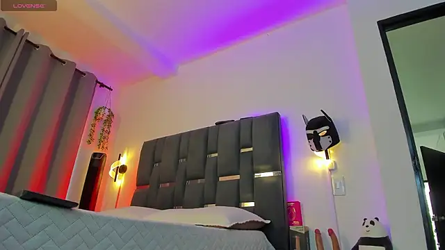 Snapshot of noah_corvelle chatting on January 19, 2026, 2:32 pm noah corvelle online show from January 19, 2026, 2:32 pm