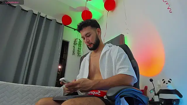 Snapshot of noah_corvelle chatting on February 27, 2026, 1:16 am noah corvelle online show from February 27, 2026, 1:16 am