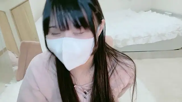 Snapshot of im_hina2 chatting on November 10, 2025, 2:16 pm im hina2 online show from November 10, 2025, 2:16 pm