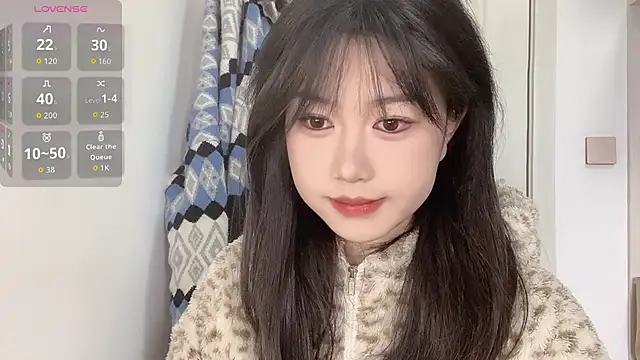 Snapshot of Xiaoji61 chatting on December 5, 2025, 5:05 am Xiaoji61 online show from December 5, 2025, 5:05 am