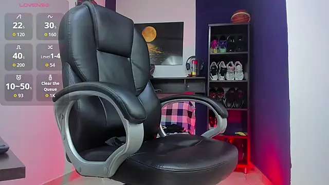 Alex king27 online show from February 14, 2026, 1:24 am