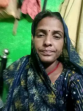 Snapshot of Hotgirl_AD chatting on November 9, 2025, 4:00 am Hotgirl AD online show from November 9, 2025, 4:00 am