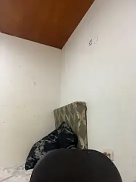 Snapshot of miapasitaa chatting on January 18, 2026, 1:26 pm miapasitaa online show from January 18, 2026, 1:26 pm