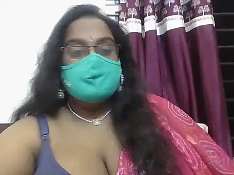 hootypriya online show from February 6, 2026, 7:06 pm