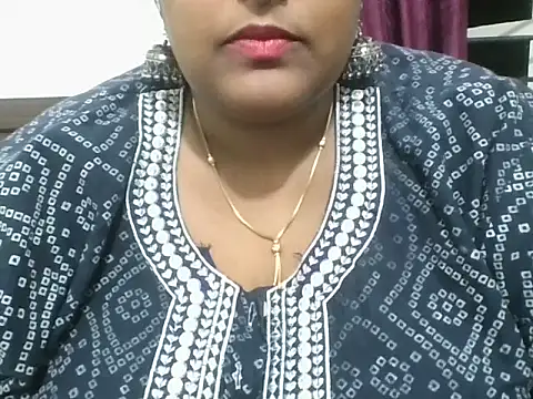 hootypriya online show from February 25, 2026, 5:00 pm