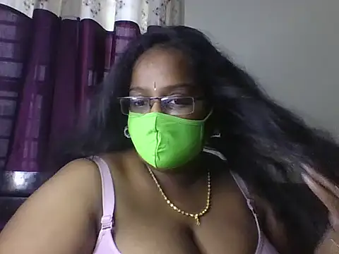 hootypriya online show from May 9, 2026, 8:19 am