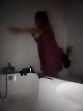 Snapshot of Lollittaxxxx2 chatting on November 4, 2025, 9:25 pm Lollittaxxxx2 online show from November 4, 2025, 9:25 pm