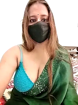 LoveLy-Soneya online show from November 13, 2025, 4:06 pm