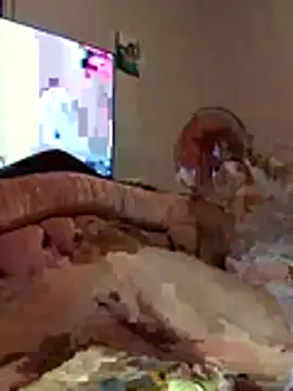 Snapshot of feoggt chatting on April 5, 2026, 2:42 am feoggt online show from April 5, 2026, 2:42 am