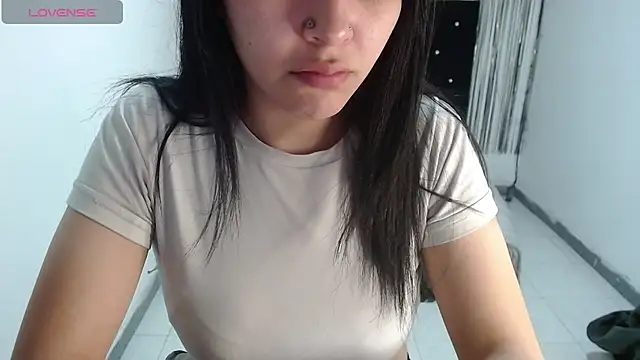 Snapshot of Darkittydoll-15 chatting on December 5, 2025, 1:09 pm Darkittydoll-15 online show from December 5, 2025, 1:09 pm