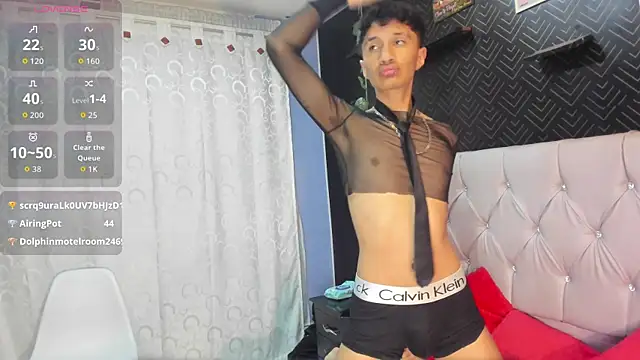 Snapshot of Elian_Julian chatting on November 12, 2025, 12:22 am Elian Julian online show from November 12, 2025, 12:22 am