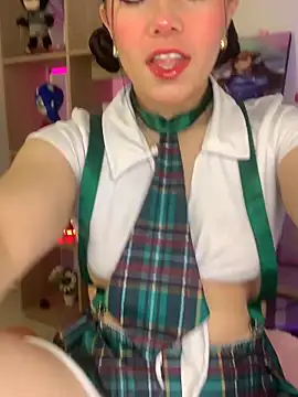 violettabond online show from February 19, 2026, 12:34 pm