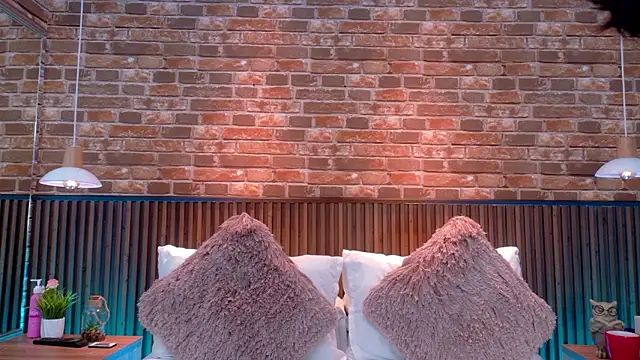 ValeriaMonet online show from January 8, 2026, 7:27 pm